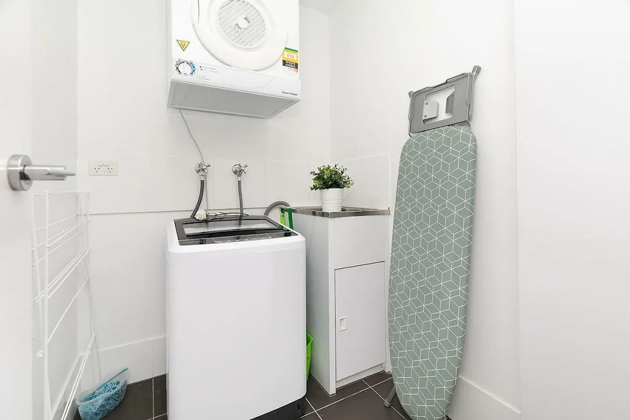 Amazing River View - 3 Bedroom Apartment - Brisbane Cbd - Netflix - Fast Wifi - Carpark